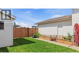 5401 58 Avenue Close, Ponoka, AB T4J1P8 Photo 24