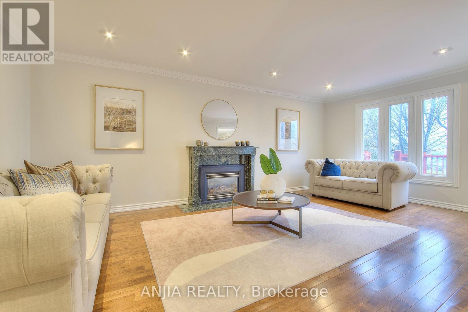22 CHILTERN HILL - 5