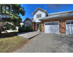22 Chiltern Hill, Richmond Hill, ON L4B3B8 Photo 19