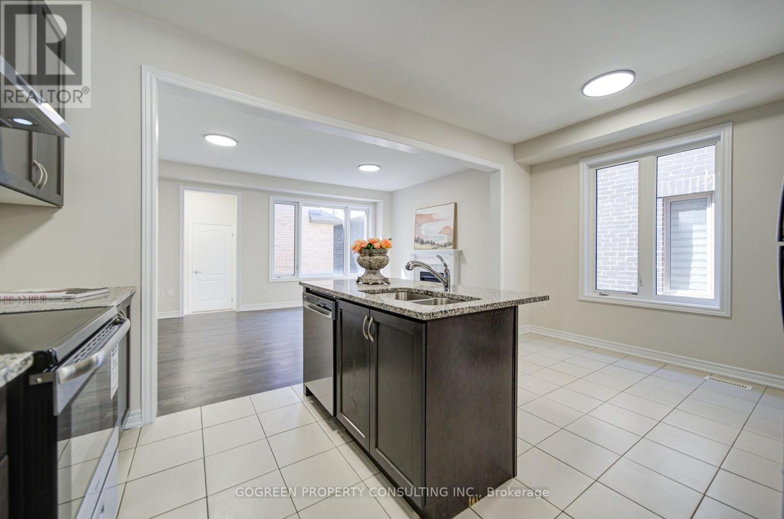 5 APPLEGATE DRIVE - 9