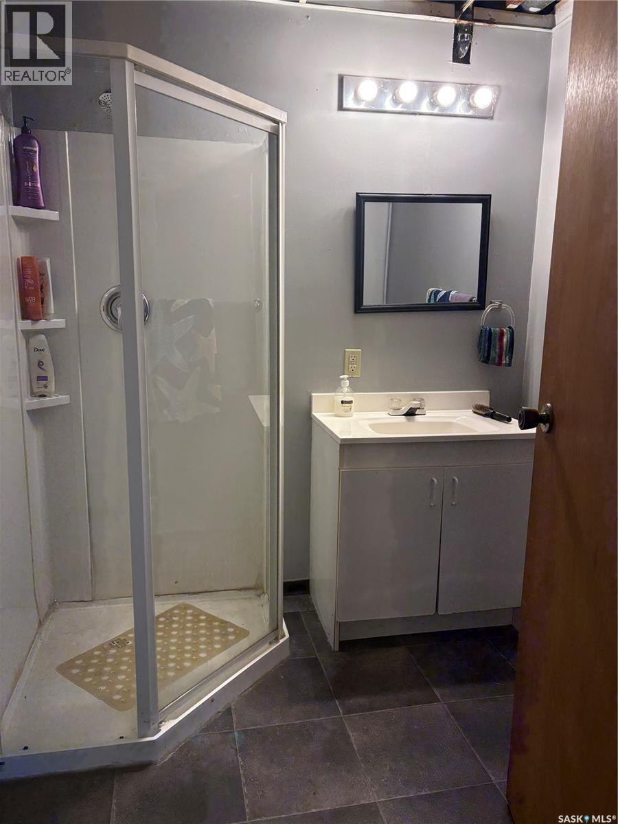 113 First STREET W - 11
