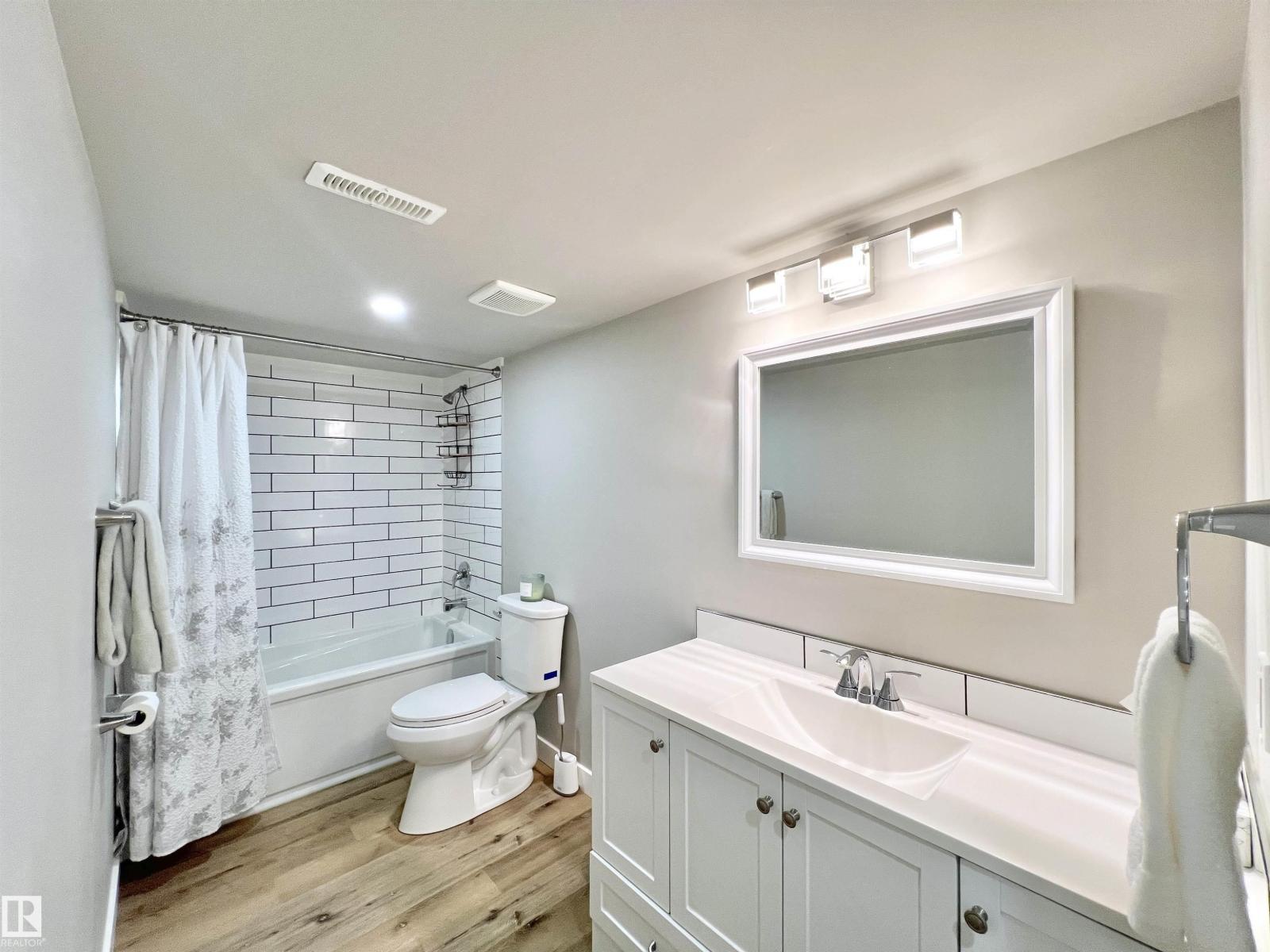 4235 147 ST NW - 49