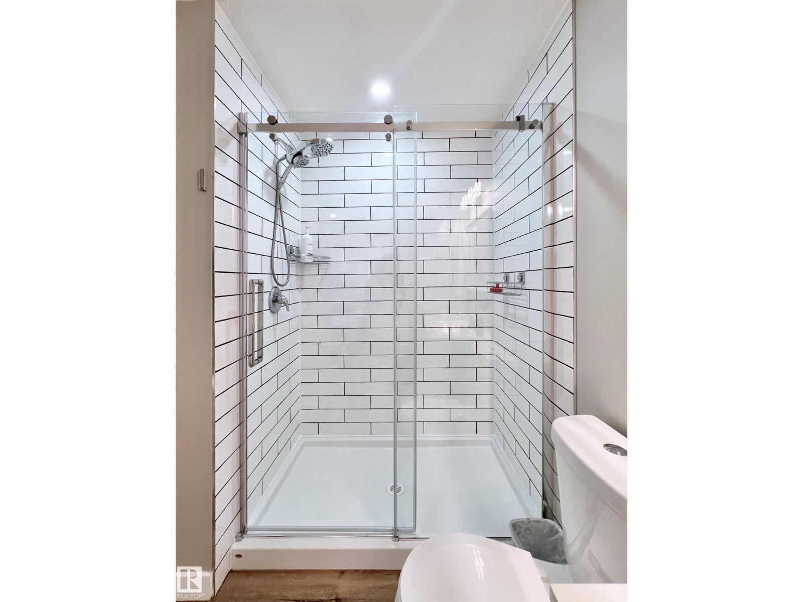 4235 147 ST NW - Image 23