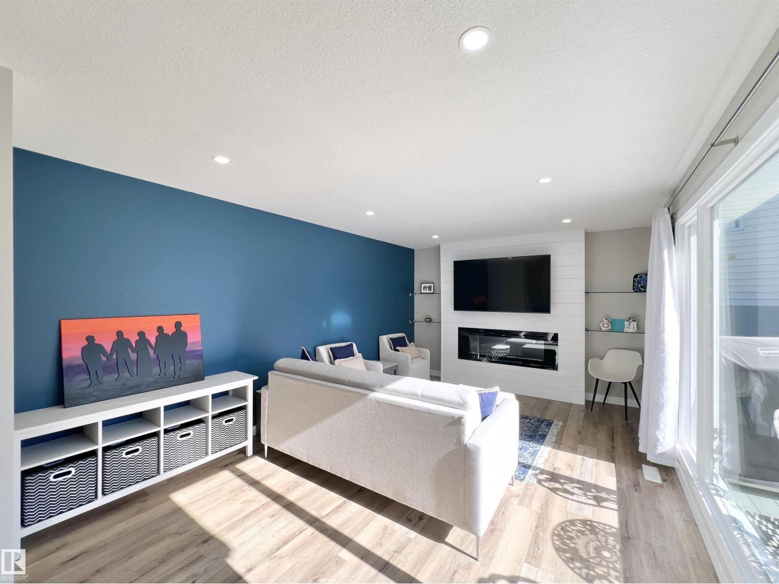 4235 147 ST NW - 6