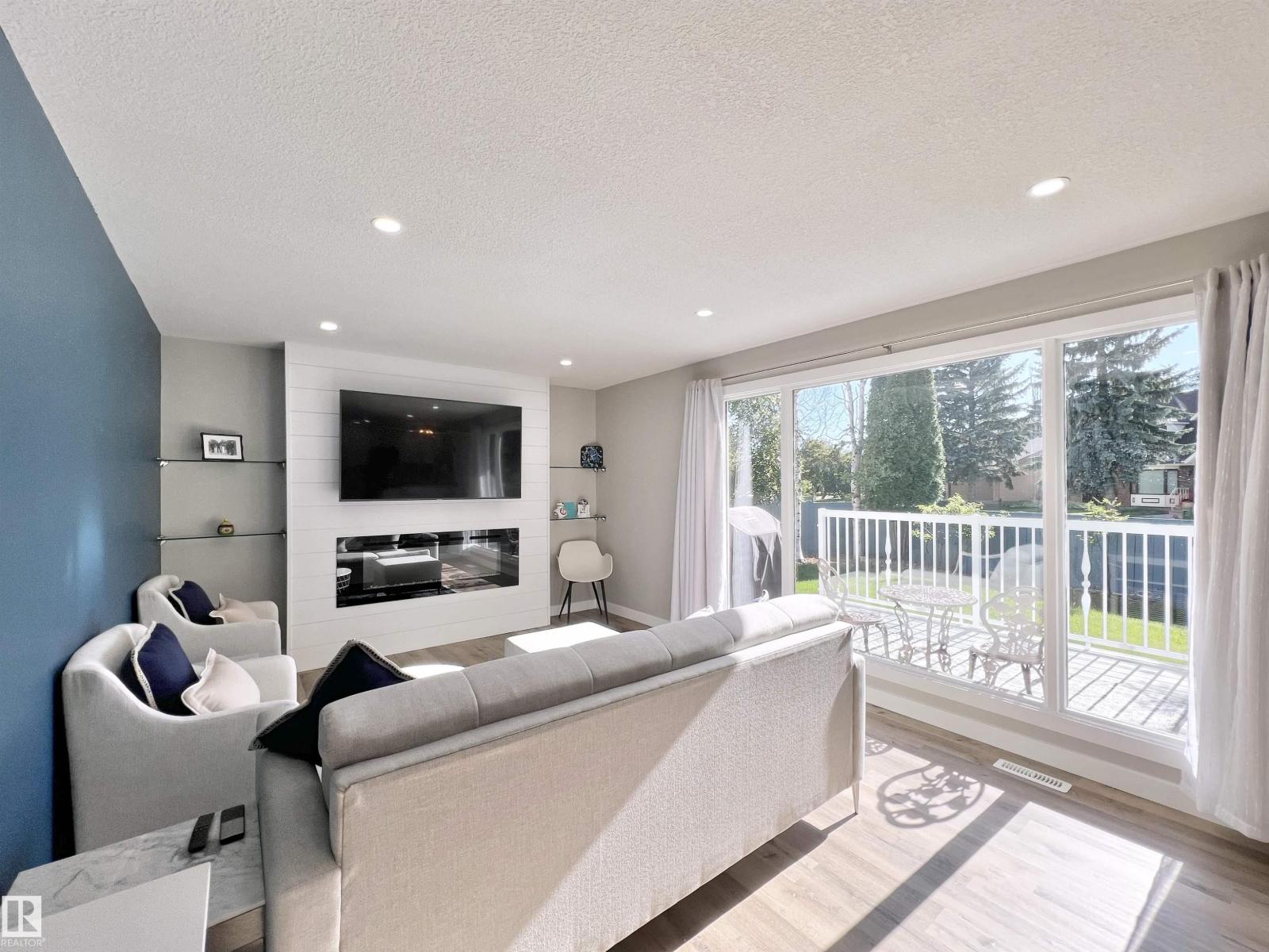4235 147 ST NW - 1