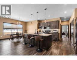 Family room - 503 8th Avenue E, Watrous, SK S0K4T0 Photo 7