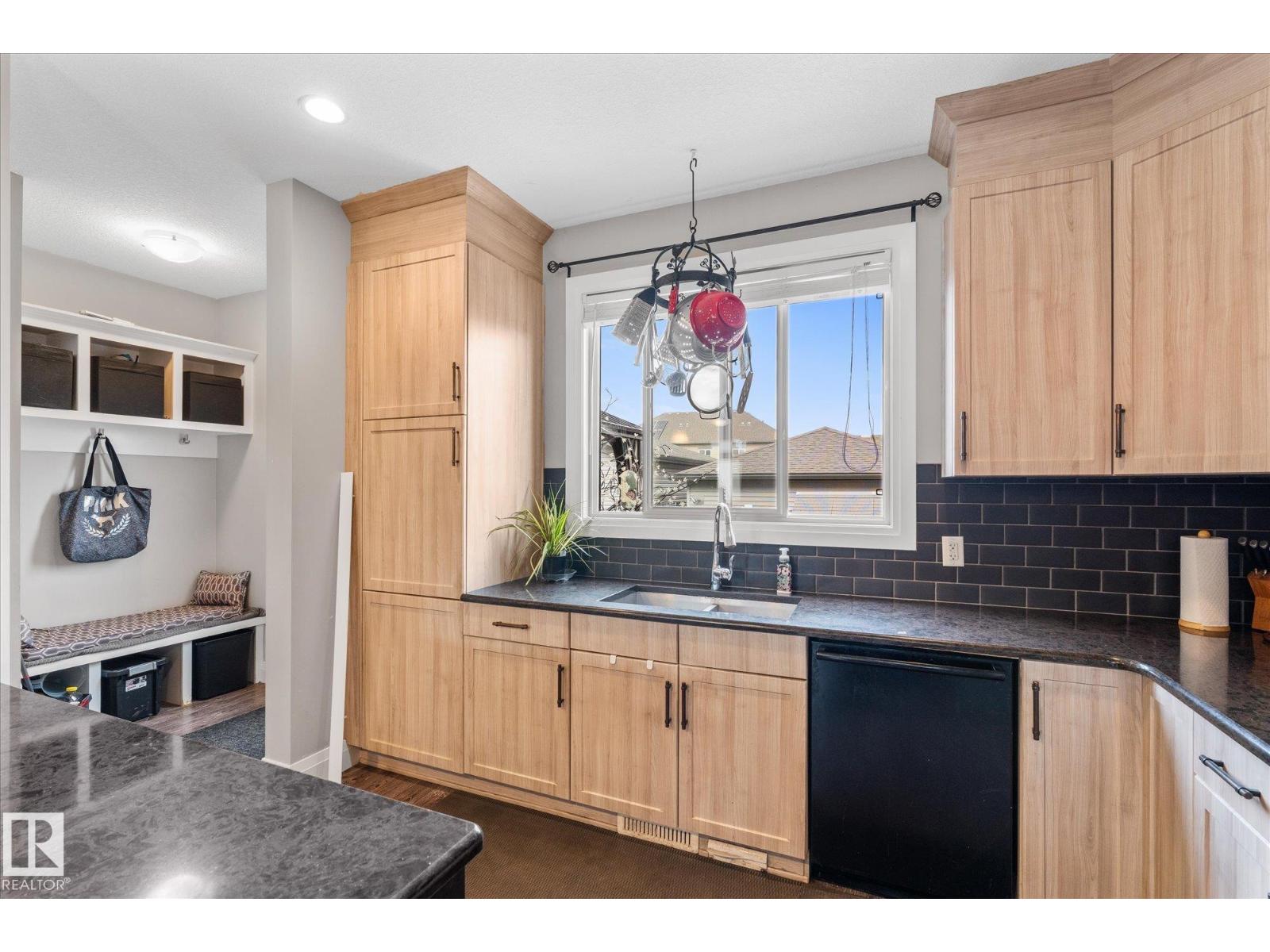 116 GILMORE WY - Image 11