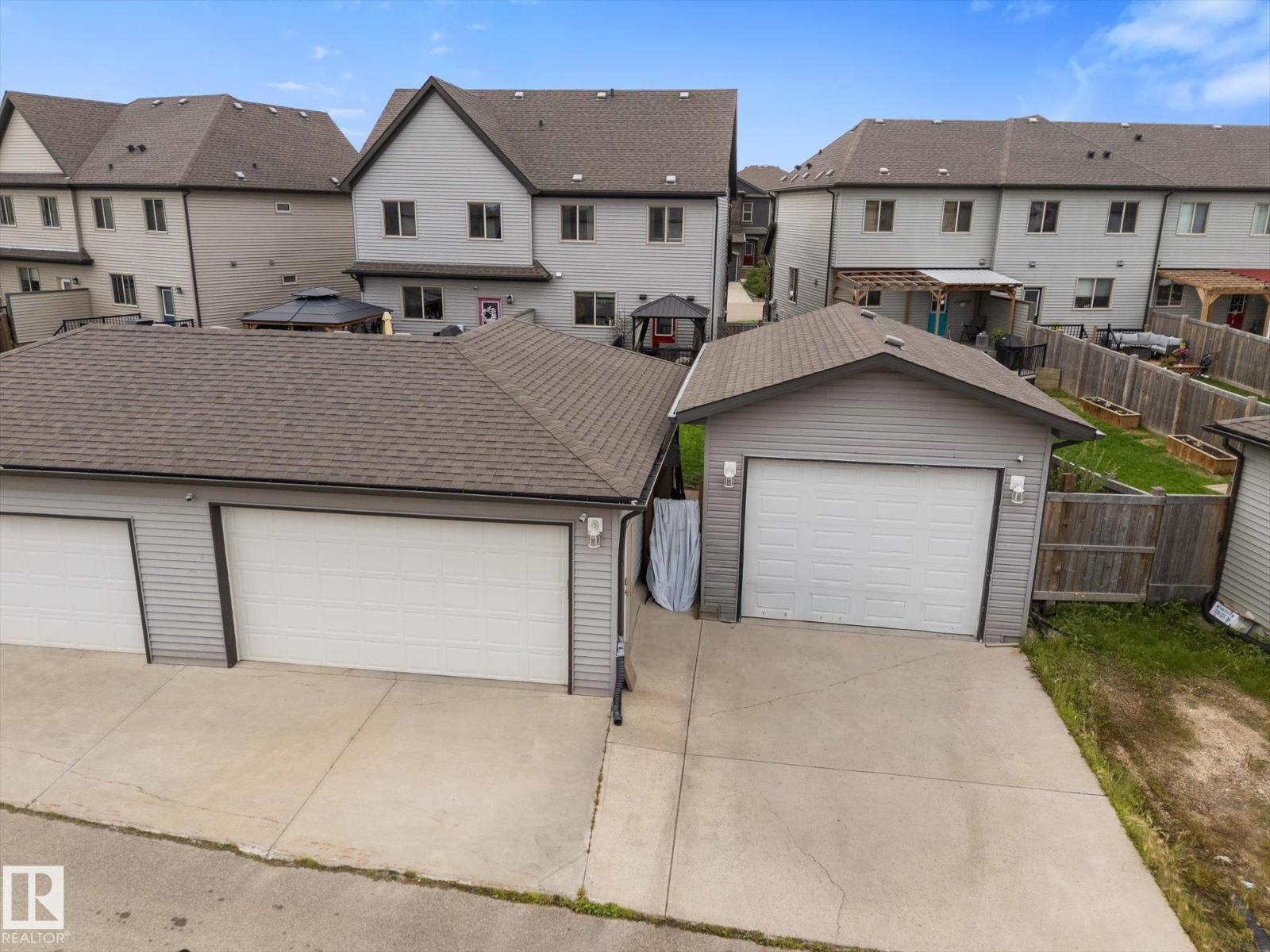 116 GILMORE WY - 2