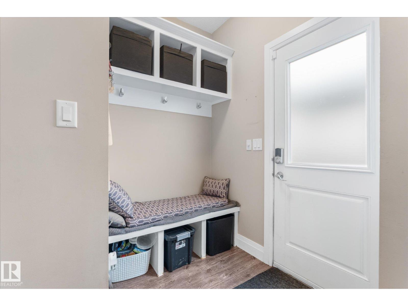 116 GILMORE WY - 23