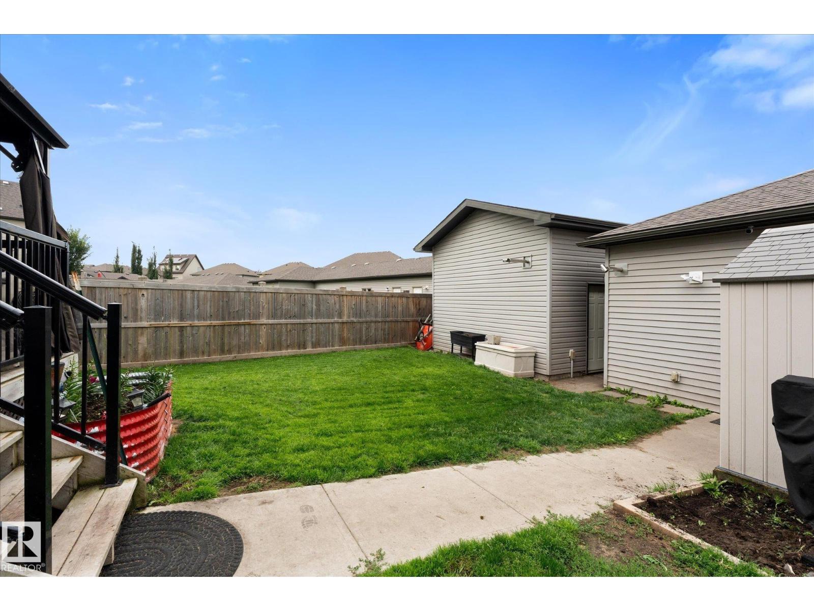116 GILMORE WY - Image 32