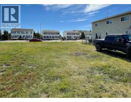 8804 101 Avenue, Fort St  John, BC V1J2B8 Photo 12