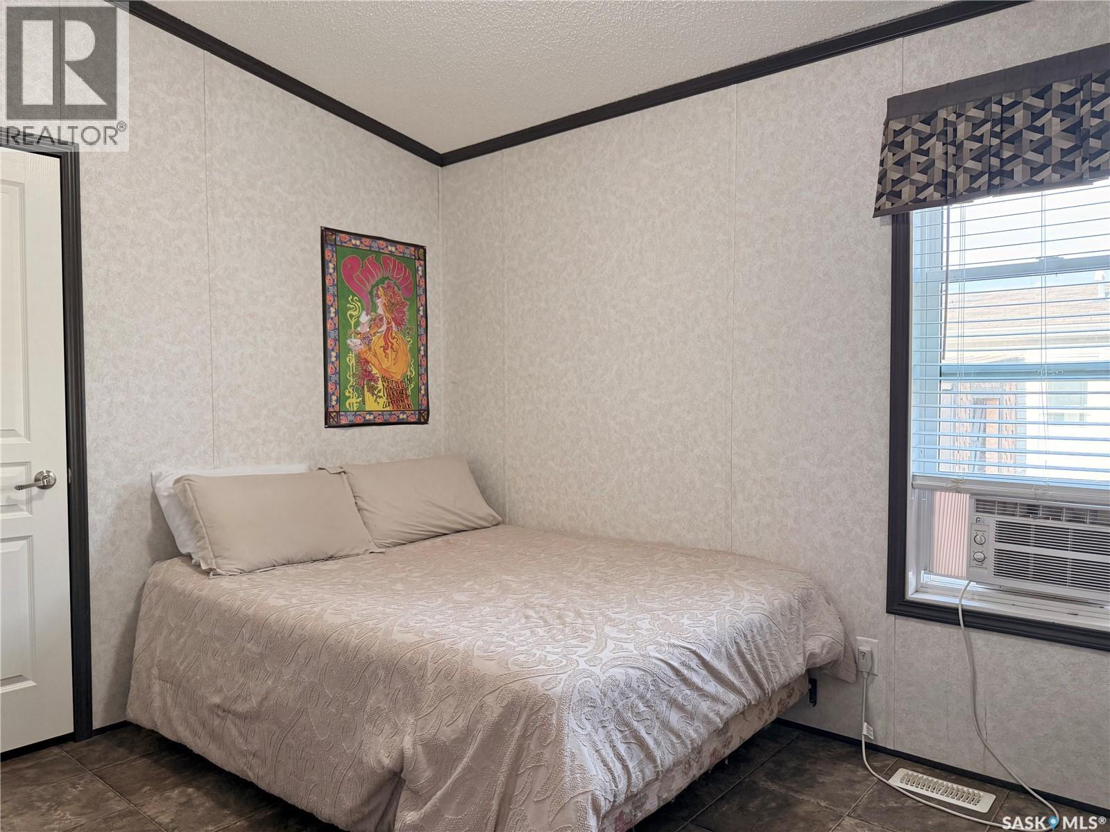 702 Prairie AVENUE - Image 16