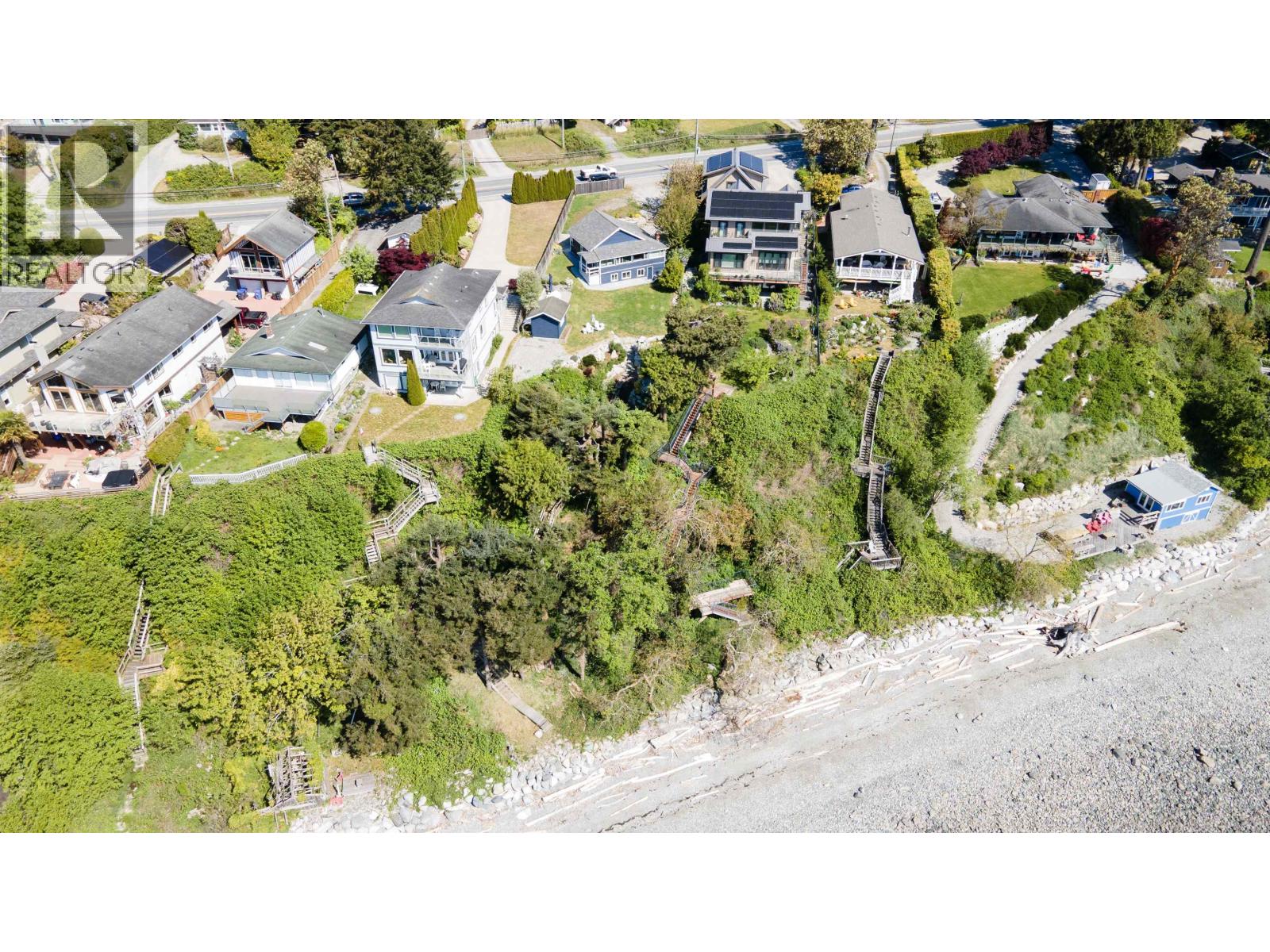 6221 SUNSHINE COAST HIGHWAY, Sechelt