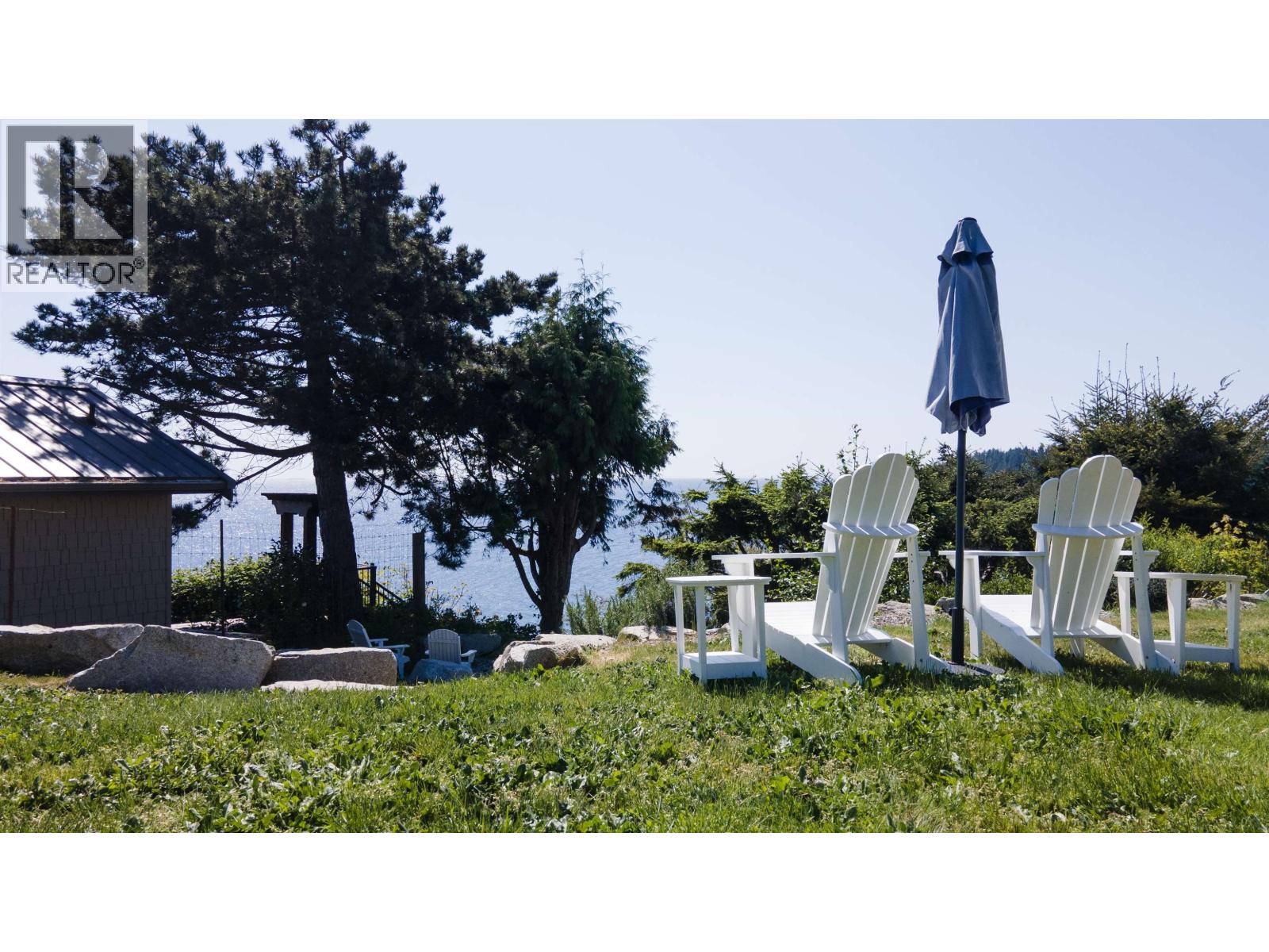 6221 SUNSHINE COAST HIGHWAY, Sechelt