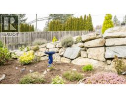 6221 Sunshine Coast Highway, Sechelt, BC V7Z0M1 Photo 24