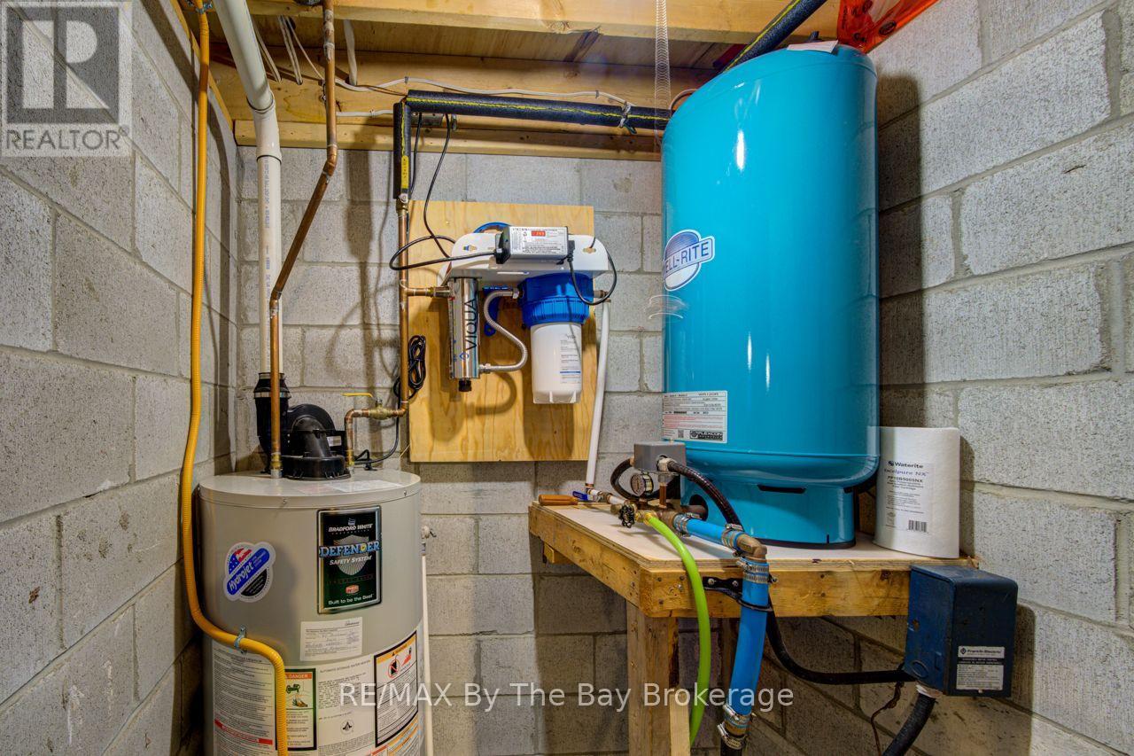 47 BIRCHWOOD TRAIL - Image 34
