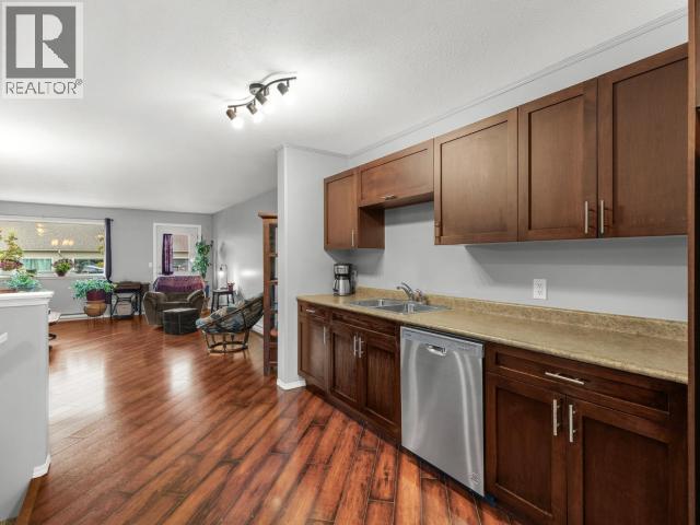 54-25 WANN ROAD - Image 6