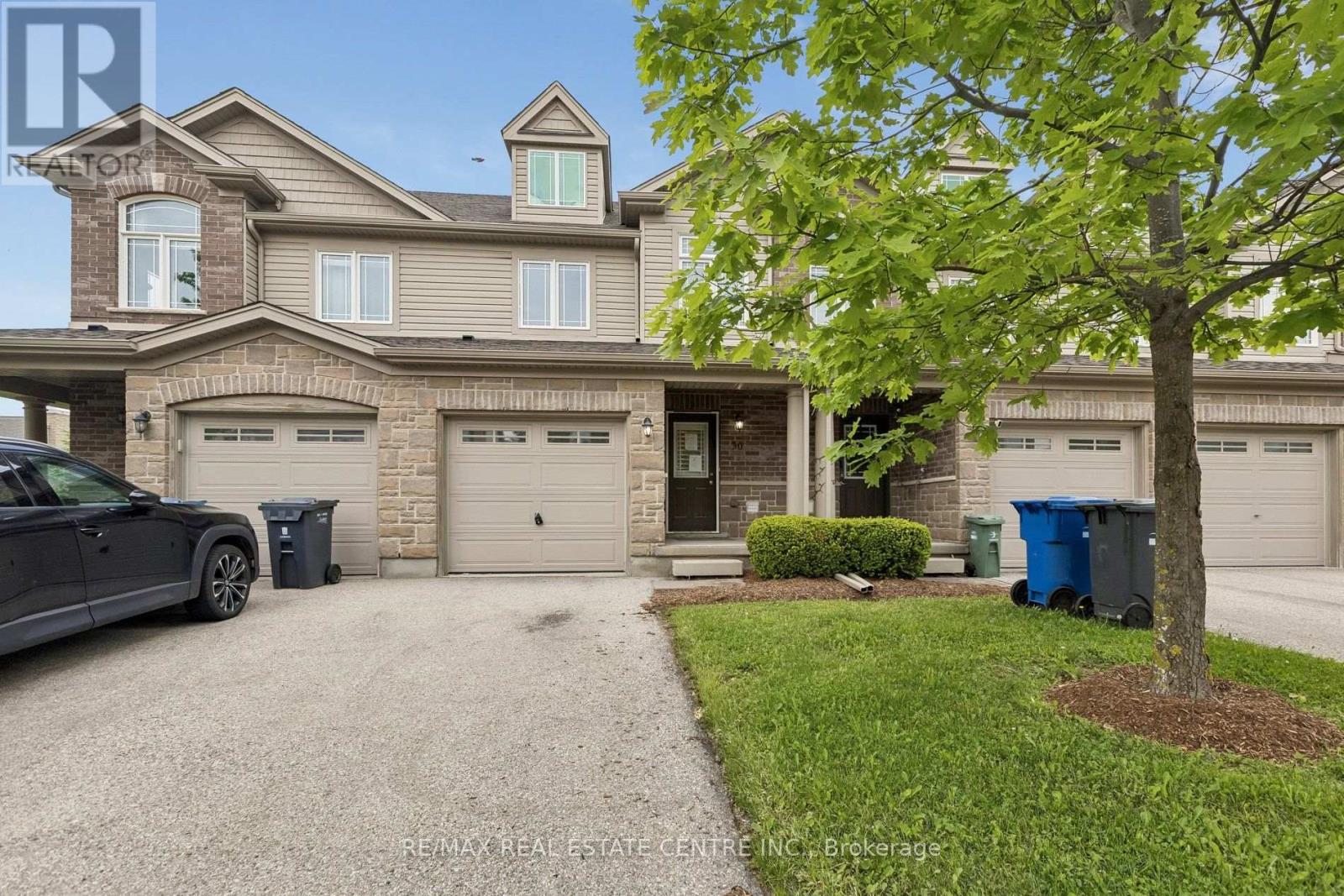 #30O 30 OLDFIELD DRIVE - 2