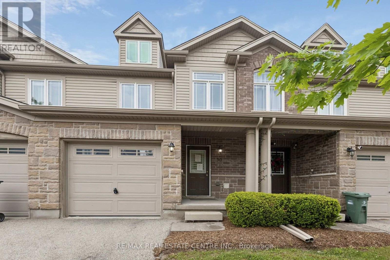 #30O 30 OLDFIELD DRIVE - Image 4