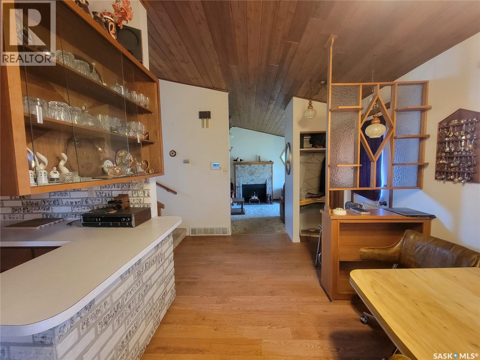 509 3rd STREET E - Image 6