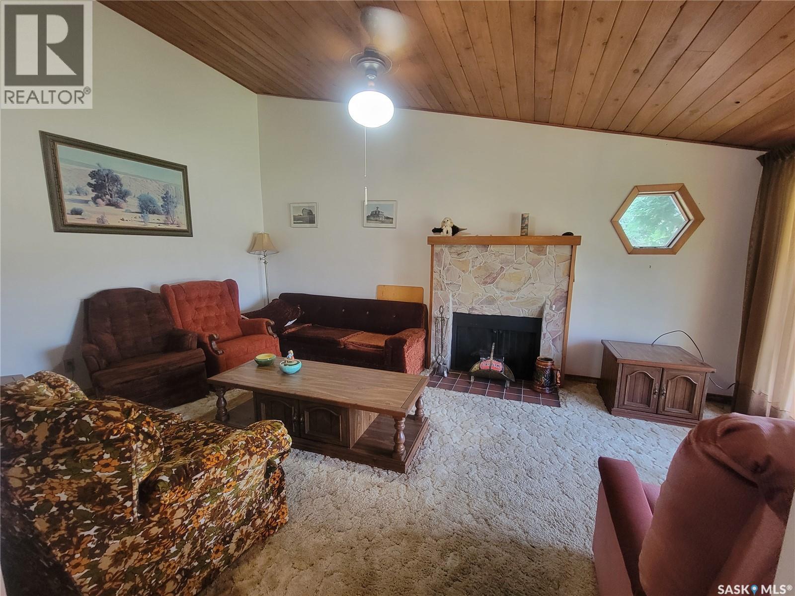 509 3rd STREET E - Image 7