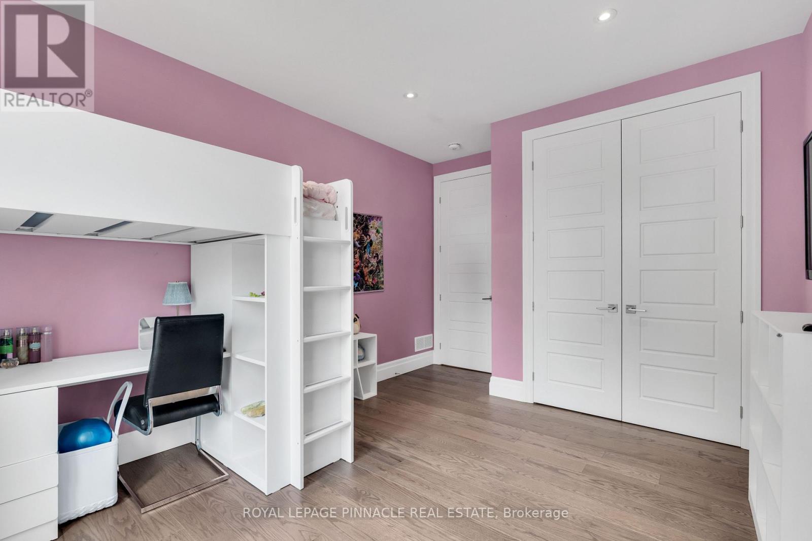 138 WOOLWICH STREET S - Image 32