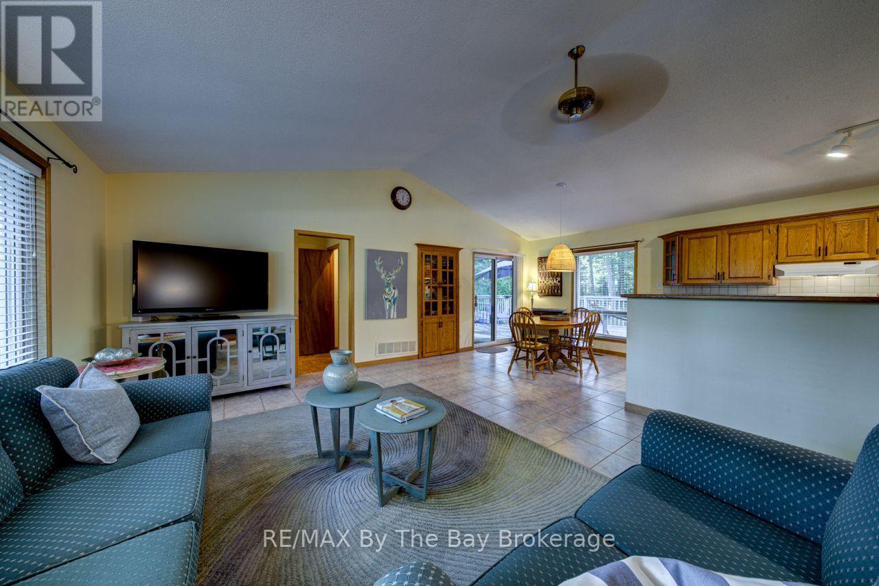 47 BIRCHWOOD TRAIL - Image 10