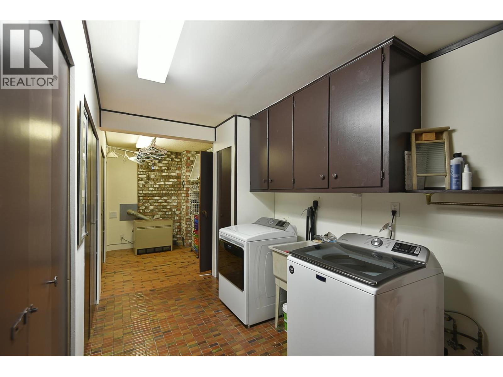 6450 JASPER ROAD, Sechelt