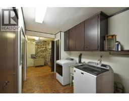 6450 Jasper Road, Sechelt, BC V7Z0S6 Photo 24