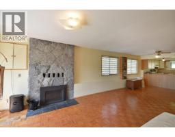 6450 Jasper Road, Sechelt, BC V7Z0S6 Photo 18