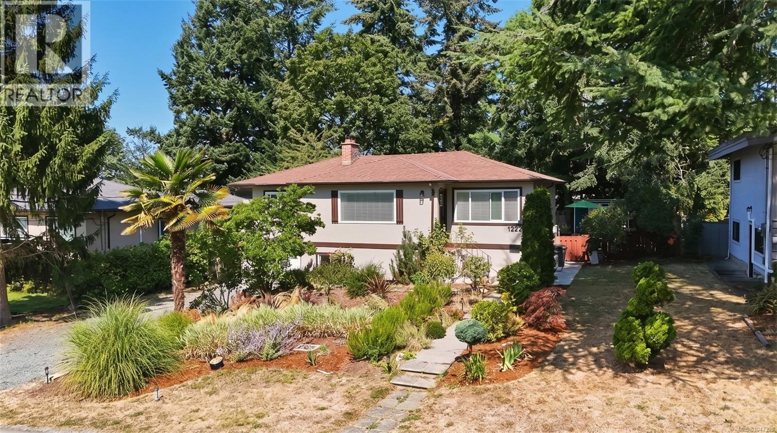 1232 Pearce Cres - 53