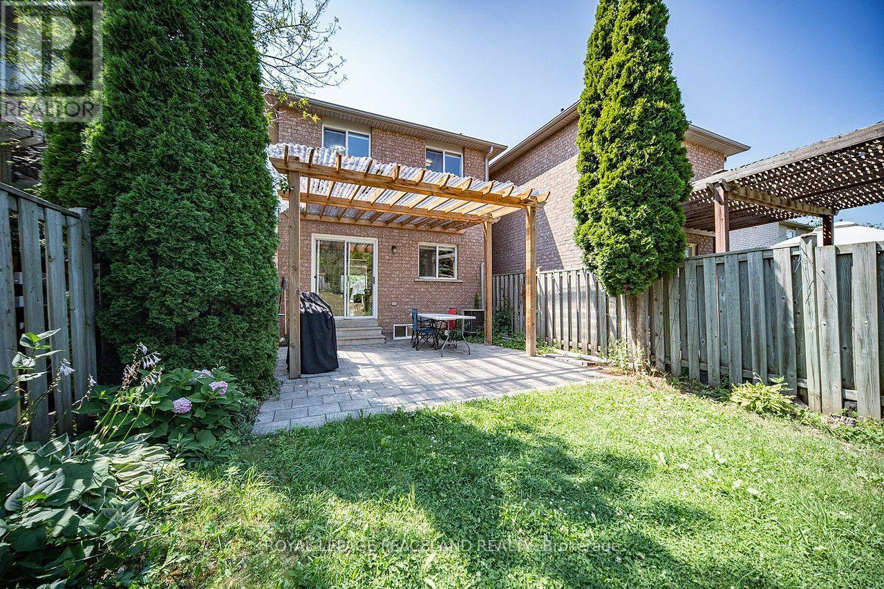 110 FOXFIELD CRESCENT - Image 46