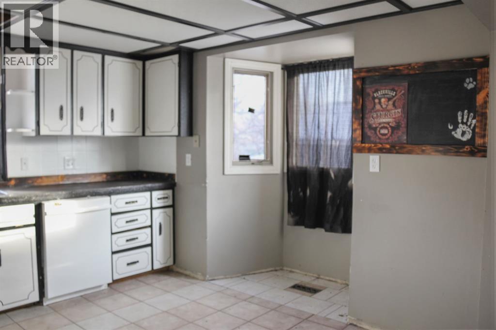 5131 51 Street - Image 7