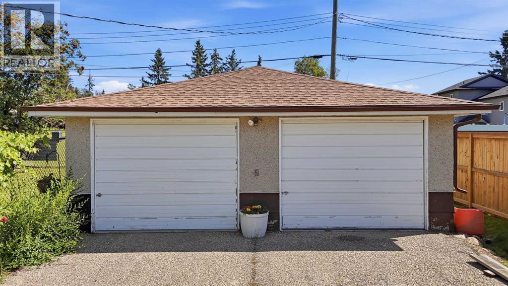4015 39 Street - Image 28