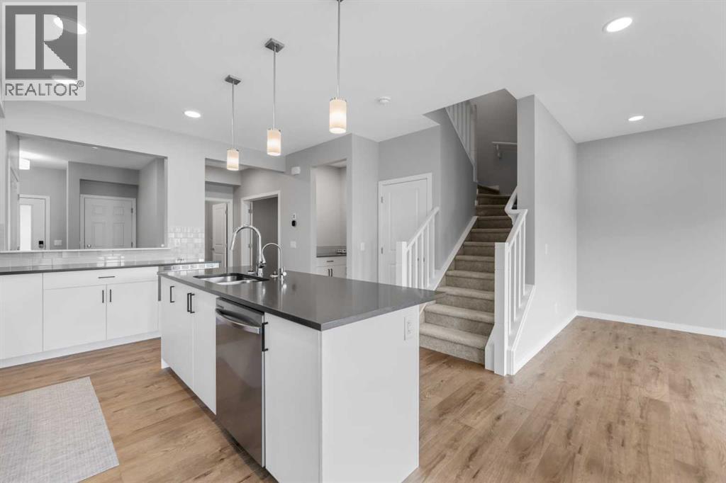 47 Carringvue Passage NW - 14