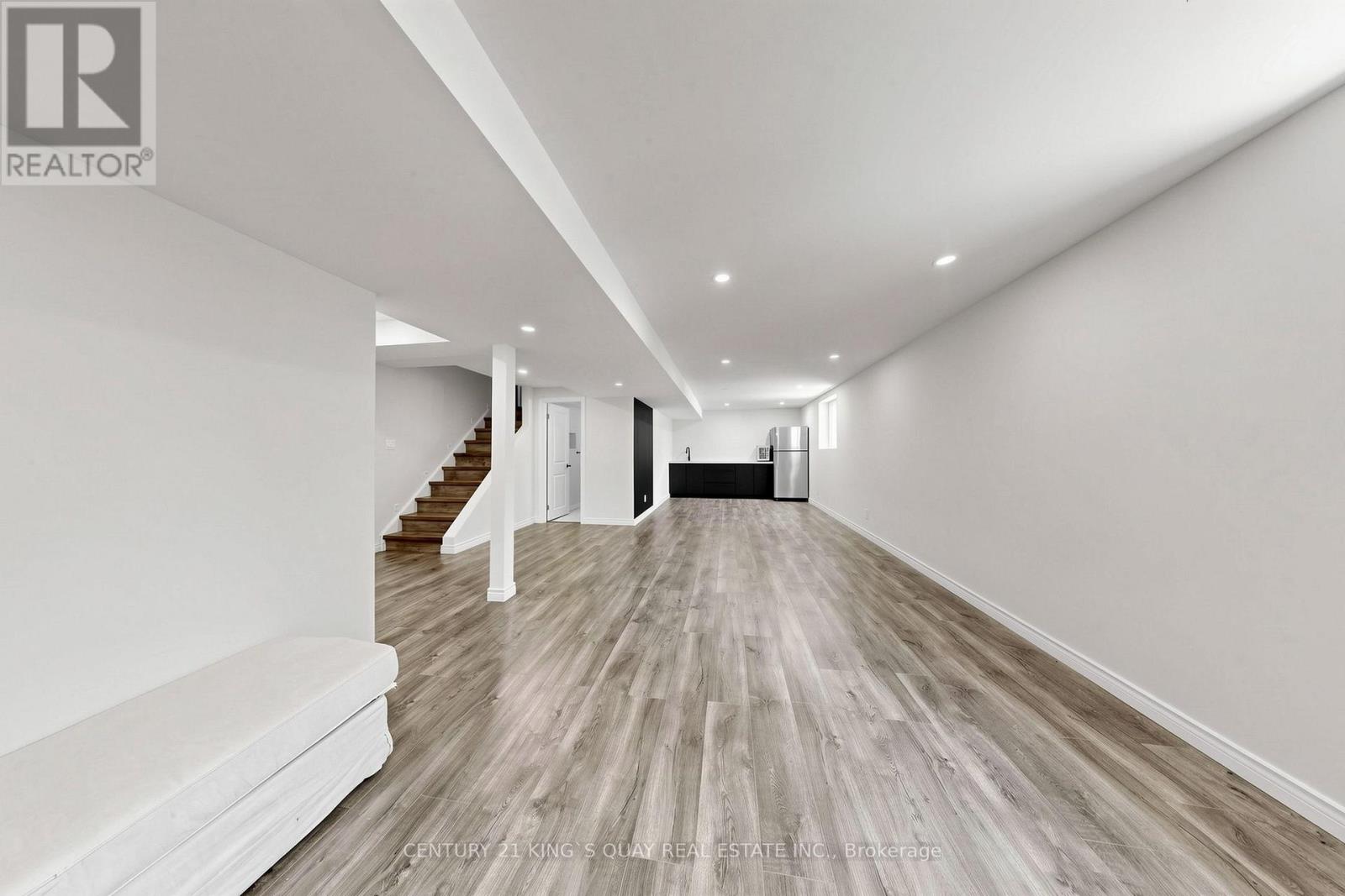 44 DAME GRUEV DRIVE - Image 40