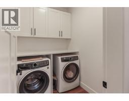 279 Westwood Rd, Nanaimo, BC V9R6S4 Photo 31