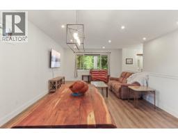 Bathroom - 279 Westwood Rd, Nanaimo, BC V9R6S4 Photo 14