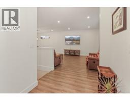 Family room - 279 Westwood Rd, Nanaimo, BC V9R6S4 Photo 10