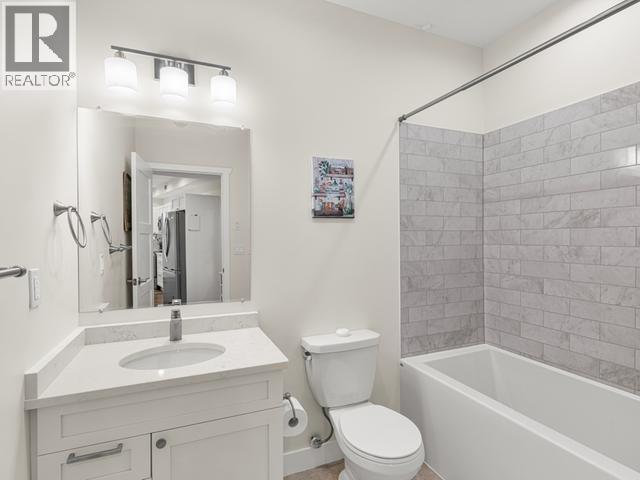 204-2240 2ND AVENUE - 6