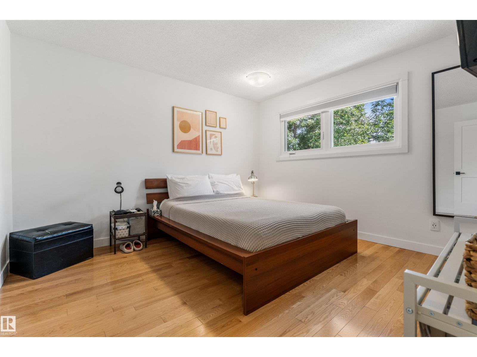 16119 78 AV NW - 19