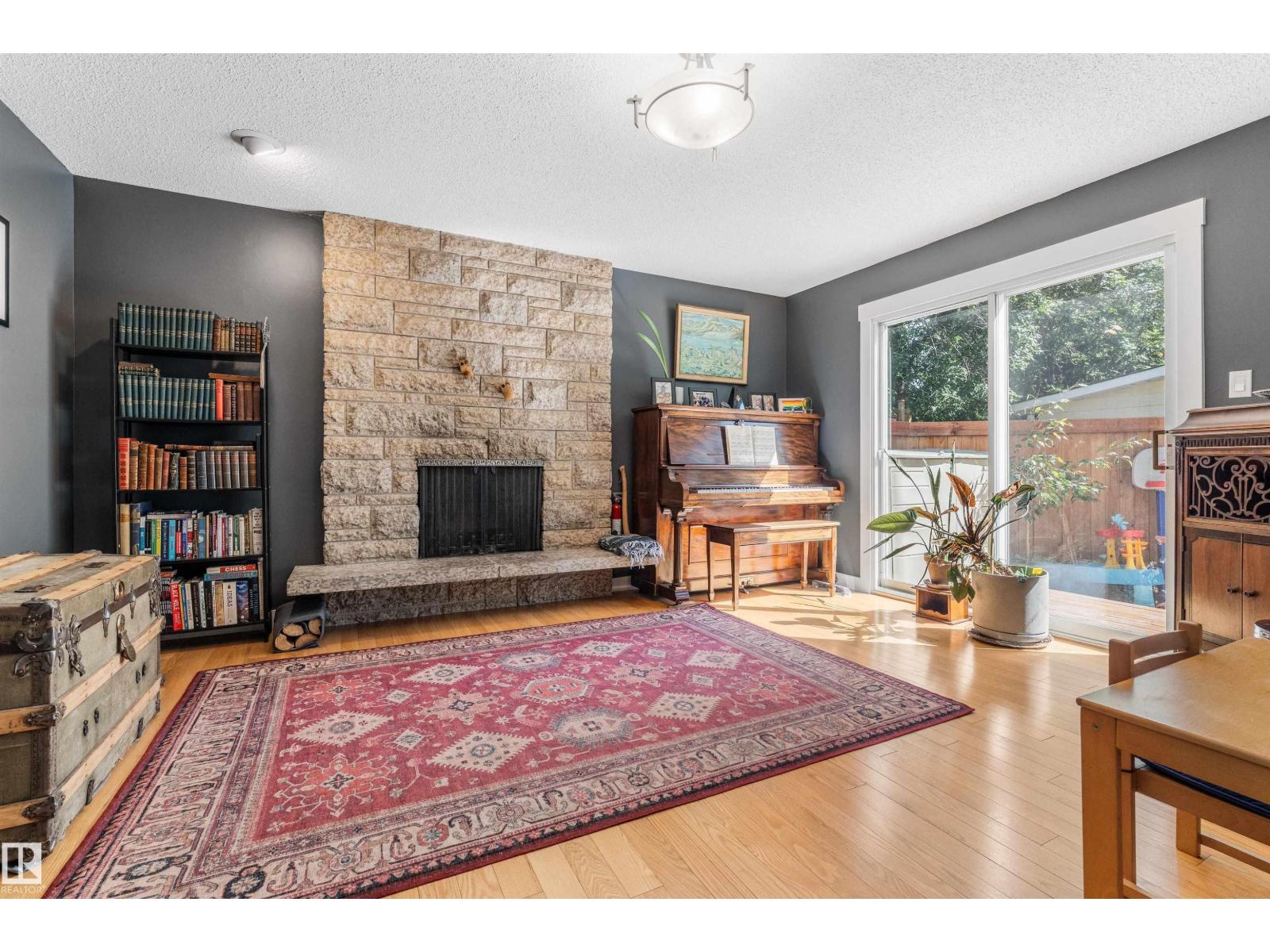 16119 78 AV NW - Image 28