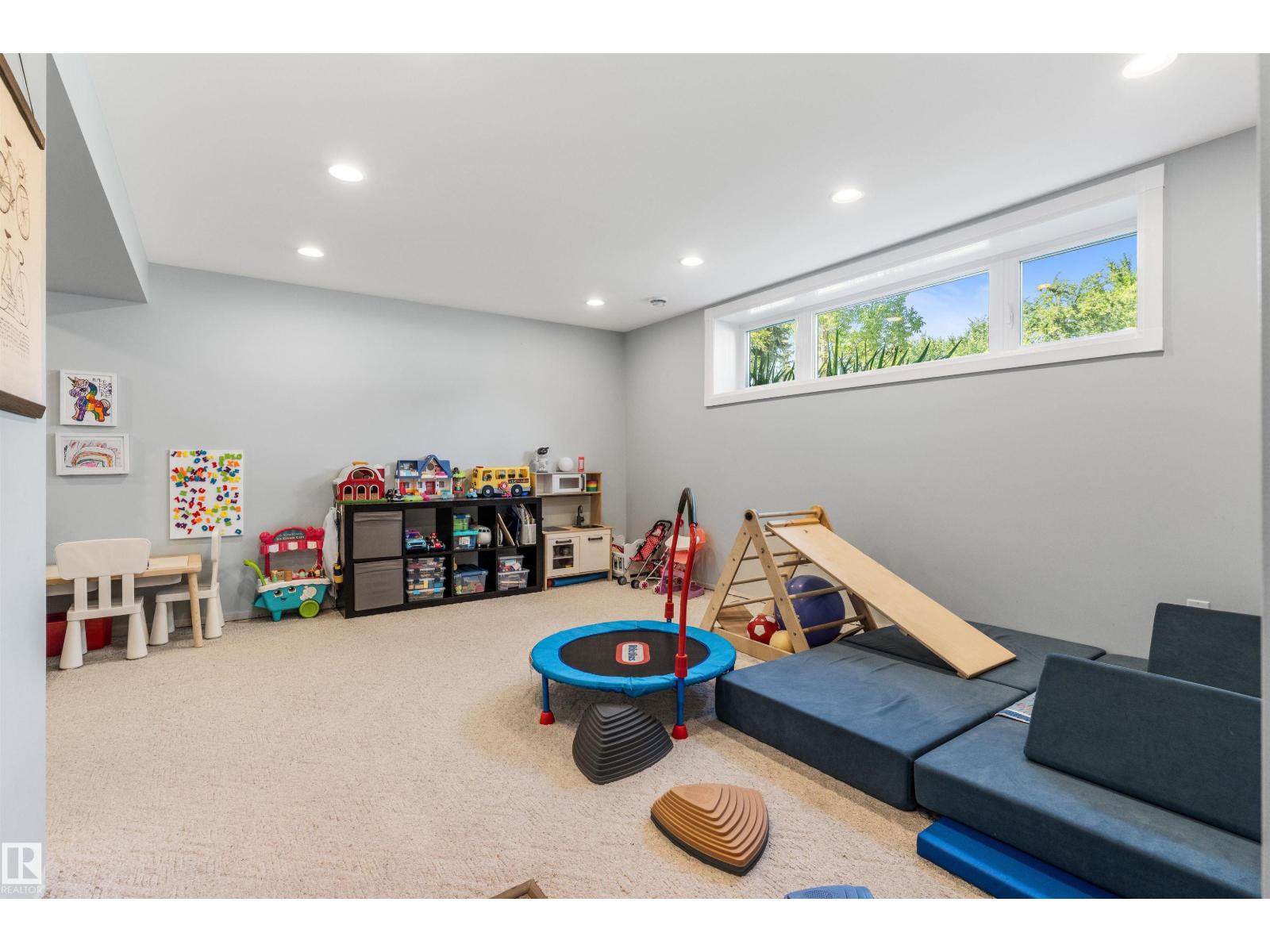 16119 78 AV NW - Image 36