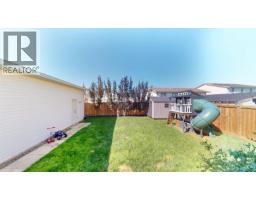 Family room - 10612 88a Street, Fort St  John, BC V1J5X9 Photo 7