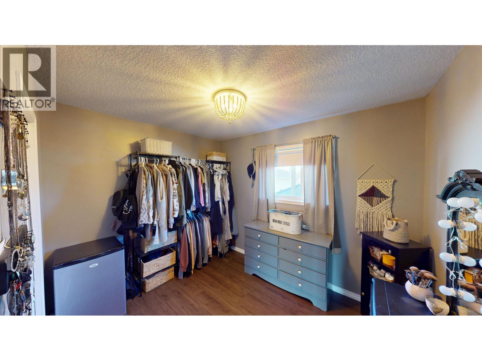 10612 88A STREET - Image 17