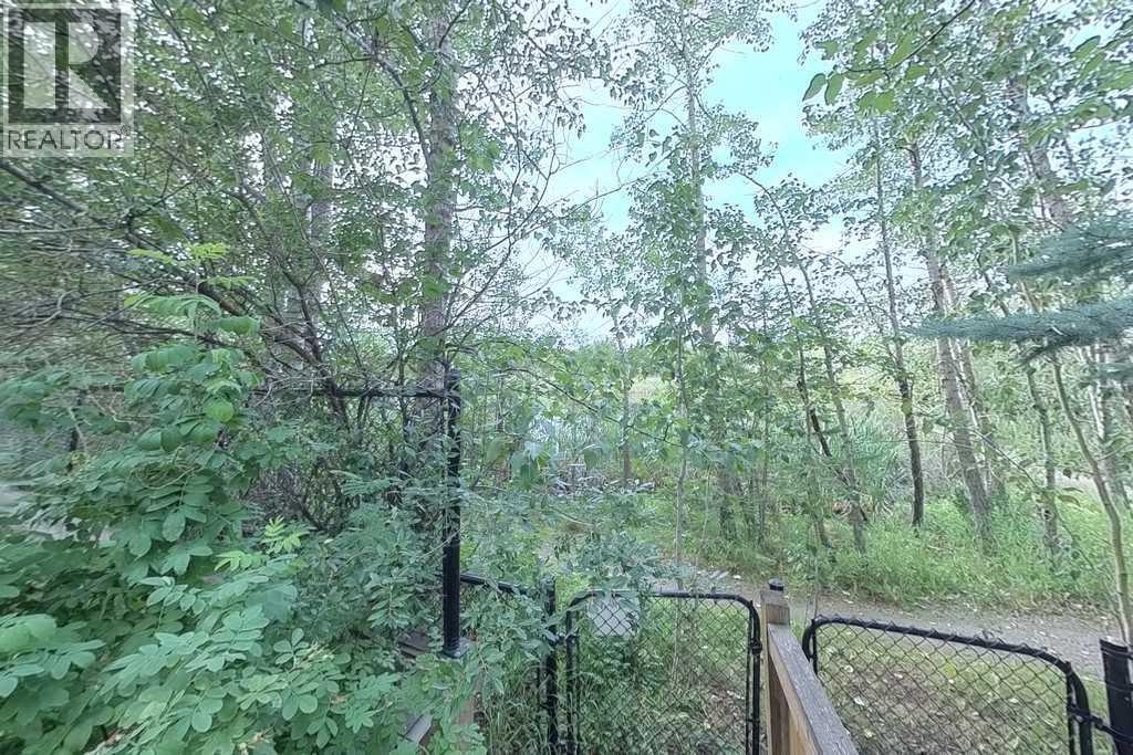 149 Rockborough Green NW - 49