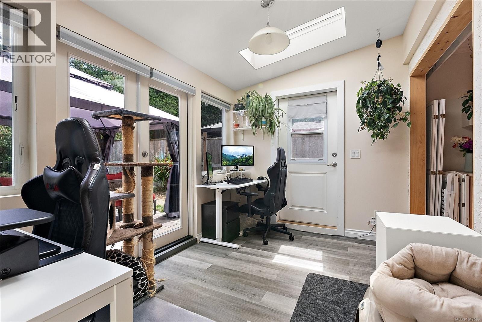 191 Atkins Rd, View Royal