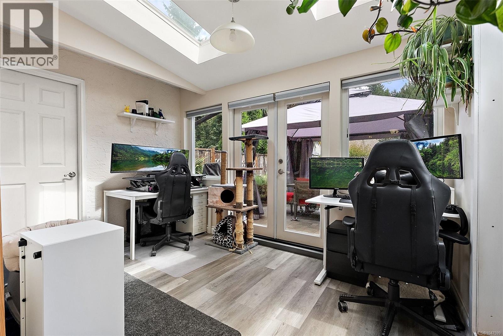 191 Atkins Rd, View Royal