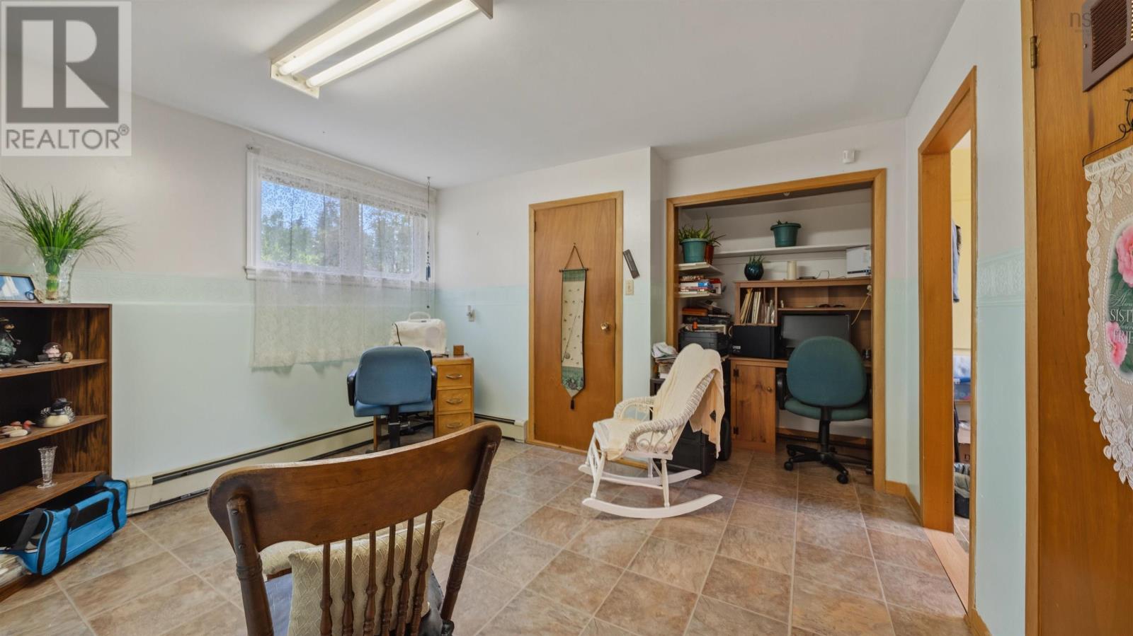 522 East River Road - 28