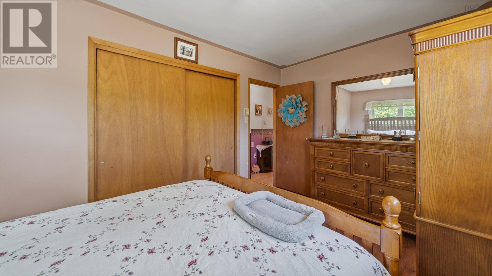 522 East River Road - 42